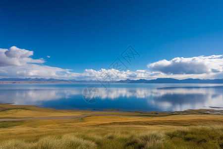 伊犁高原湖泊图片
