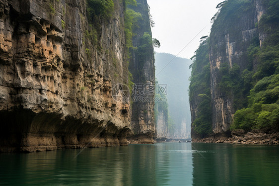 山水之间图片