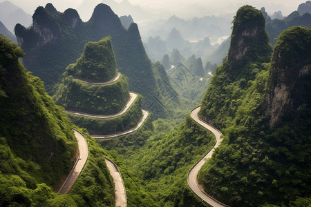 蜿蜒的山路背景图片