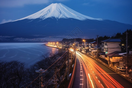 夜晚壮观的富士山景观图片