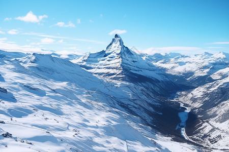 雄伟的雪山图片