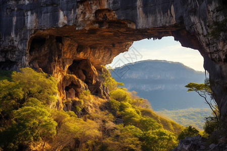 壮观的岩石山洞背景图片