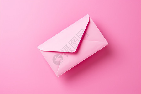 一个粉色的信封图片