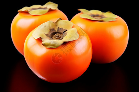 多汁新鲜的柿子图片