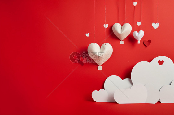 心形热气球装饰背景图片