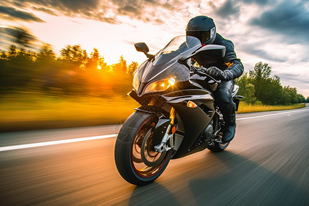追求速度的摩托骑手高清图片