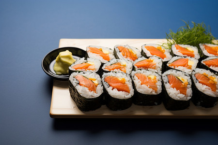 传统美味的寿司图片