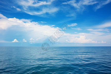安静的海面背景图片