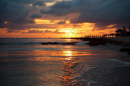 日落海岸线图片