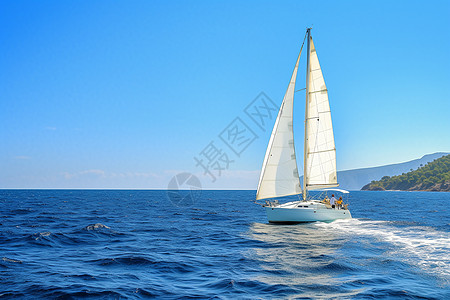 大海的行驶的帆船图片