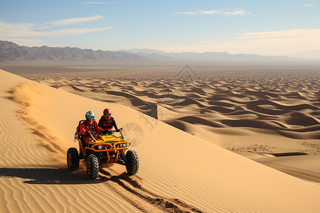 沙漠的越野车冒险图片