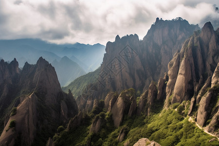 夏季山谷的美丽景观图片