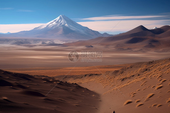 荒野上的火山图片