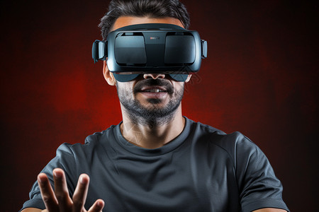 佩戴VR眼镜的男子图片