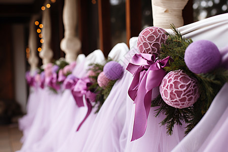 宴会上的紫色系装饰图片