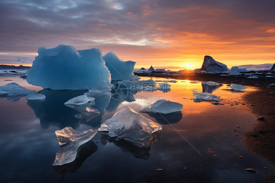 日出时的冰岛图片