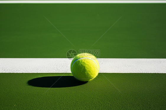 一个网球特写图片