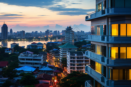 黄昏时城市建筑的美丽景观图片