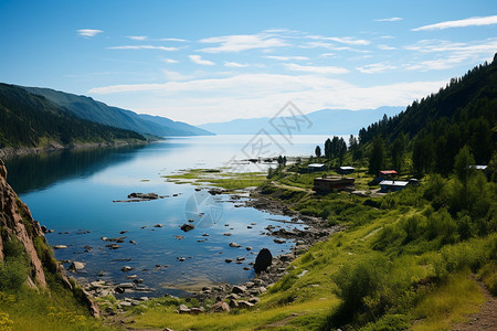 美丽的山间湖泊景观图片