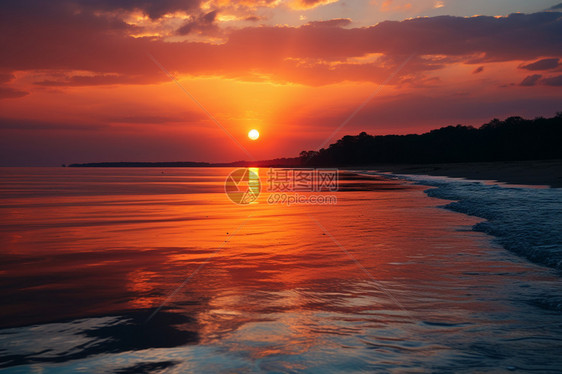 海上美丽的夕阳图片