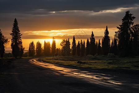 日落下的公路图片