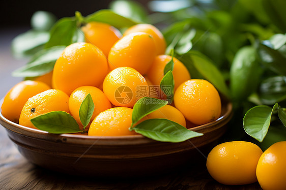 盘子中美味的柑橘图片