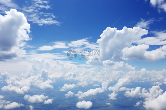 白云朵朵蓝蓝天空图片