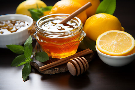 柠檬蜂蜜饮品的制造过程图片