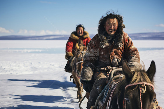 冬季雪地上骑马的牧民图片