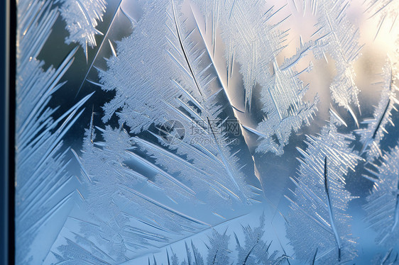 玻璃上的冷凝雪花图片