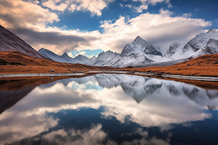 贡嘎雪山图片