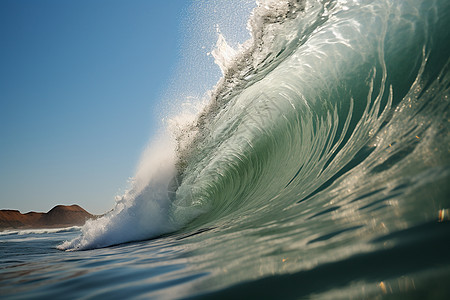 海浪冲击大海图片
