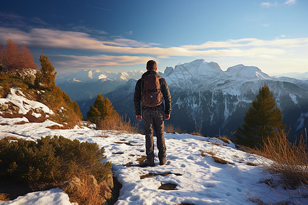 冬日山顶的自然奇景图片