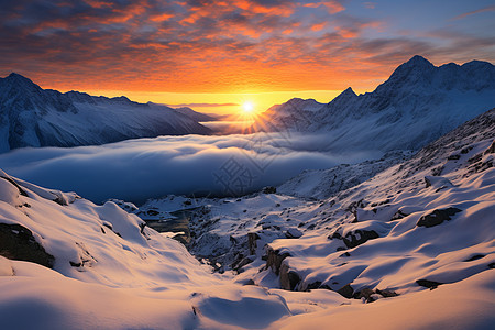 冰雪山峰的美景图片