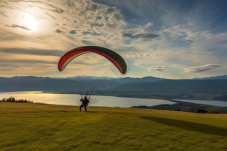 户外冒险的滑翔伞运动员图片