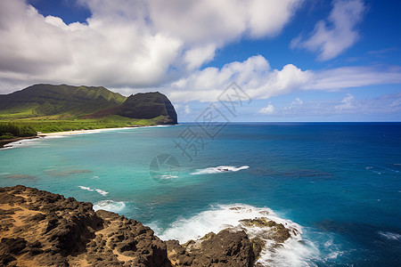 夏威夷海岸线上的美丽景观图片