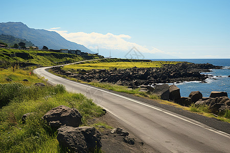 沿海的行驶道路图片