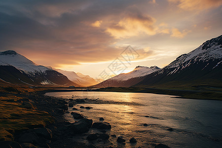 美丽的冰岛日落景观图片