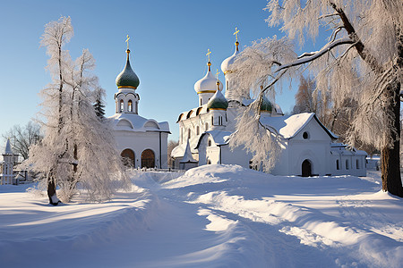 白雪覆盖的欧式修道院景观图片