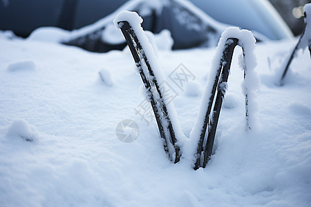 冰雪中的零件图片