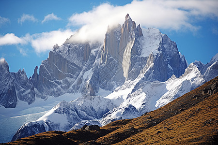 美丽的雪山图片