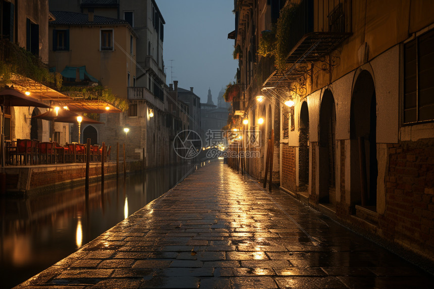 雨夜的街道图片