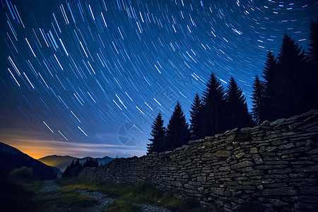 夜晚天空中的流星图片