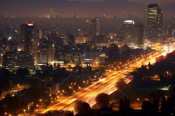 夜幕下灯火通明的城市景观图片