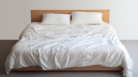 一张白色的双人床图片