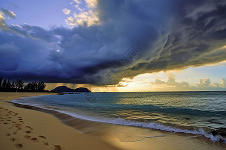 暴风雨沙滩雨后的云彩背景