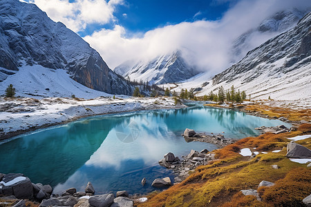 美丽的雪山风景图片