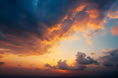 夏日天空的美丽景观图片