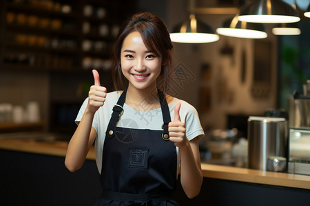 竖着大拇指的女孩背景图片