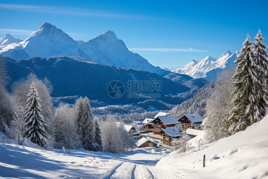 冰雪山中的小屋图片